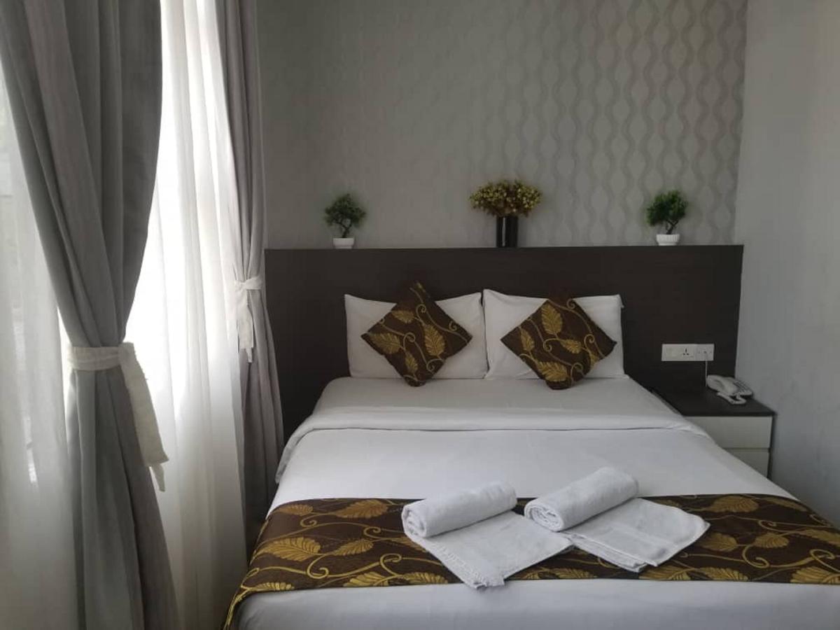 D'Metro Hotel Shah Alam Exteriör bild