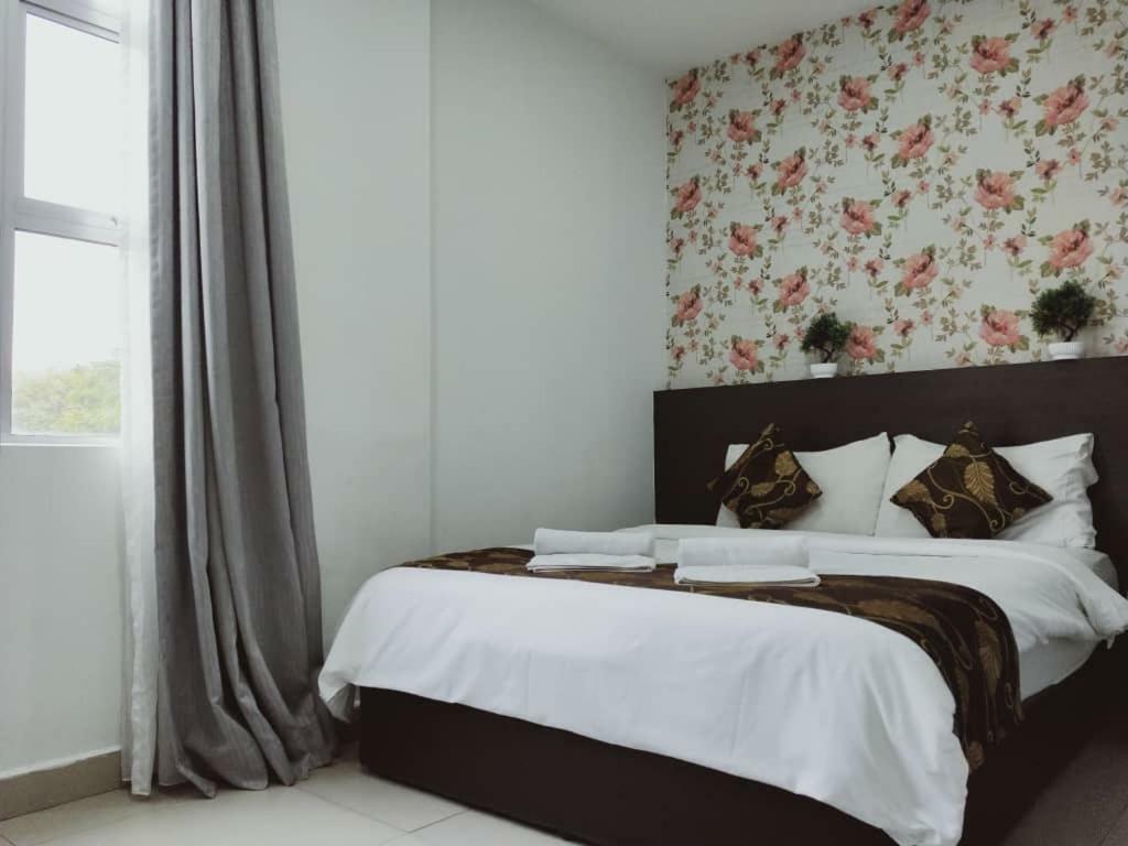 D'Metro Hotel Shah Alam Exteriör bild