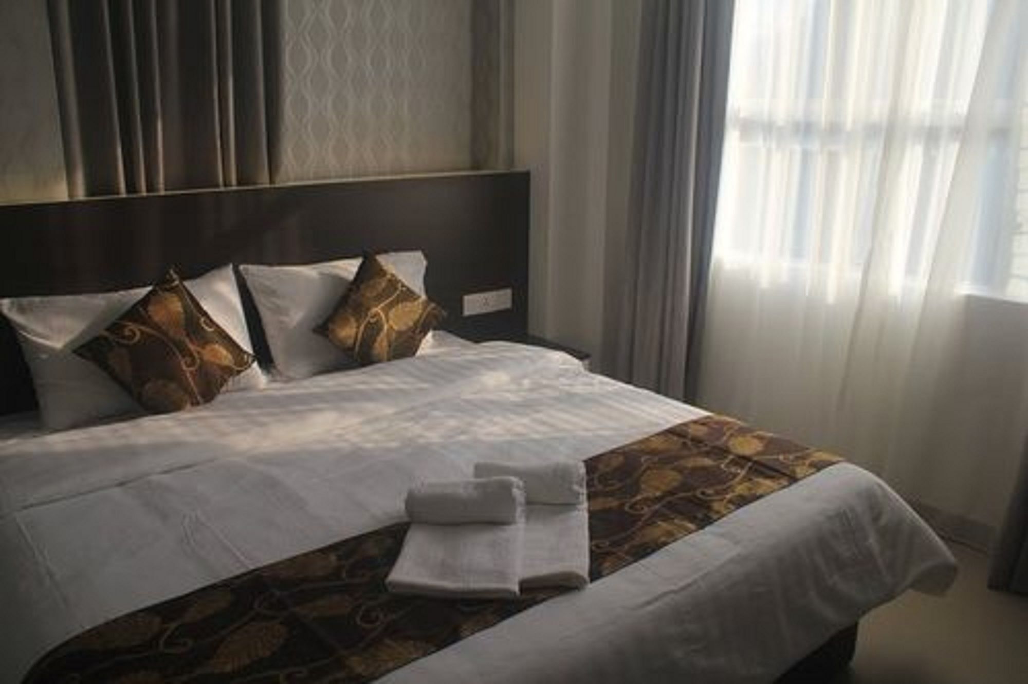 D'Metro Hotel Shah Alam Exteriör bild