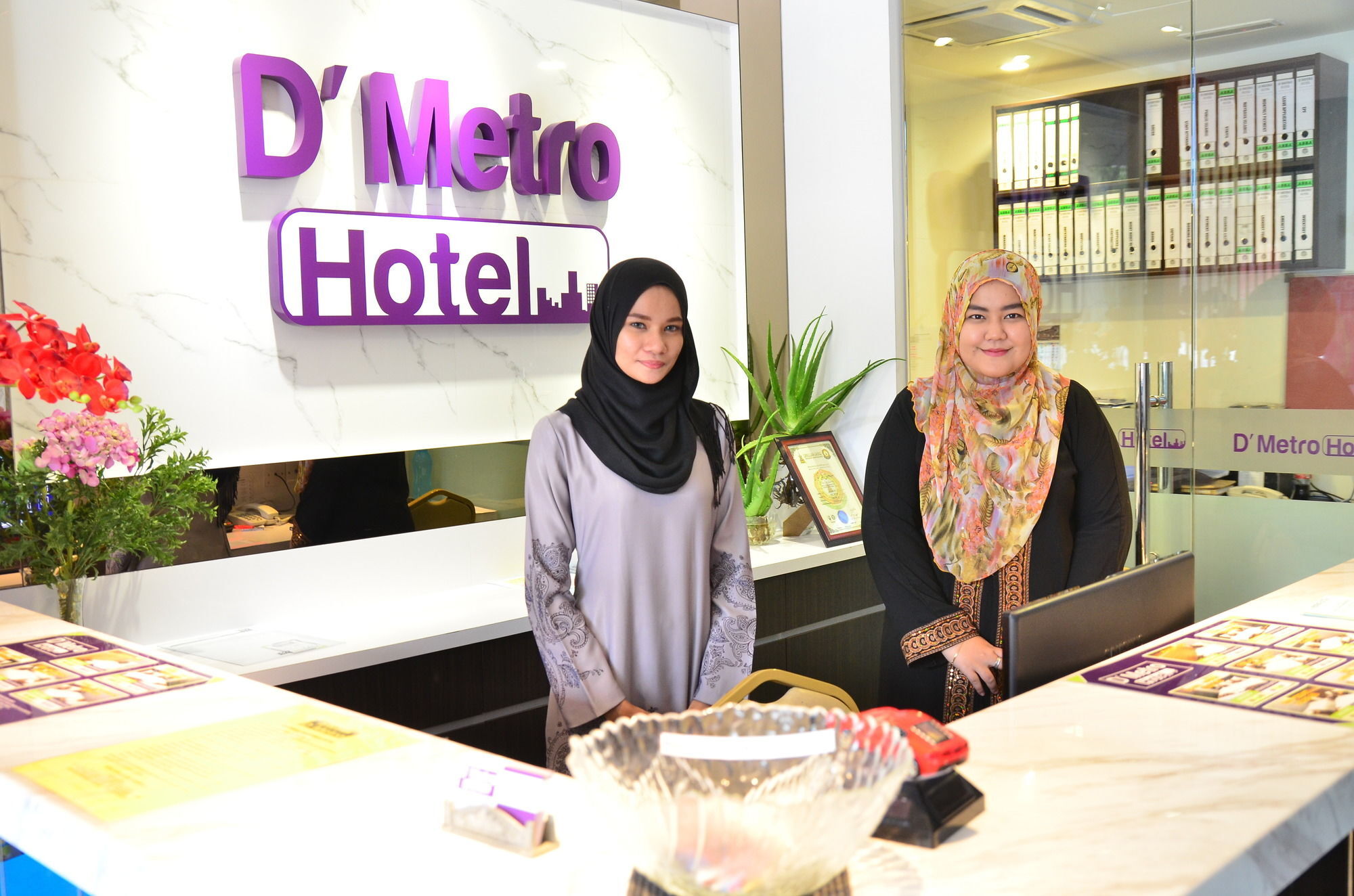 D'Metro Hotel Shah Alam Exteriör bild